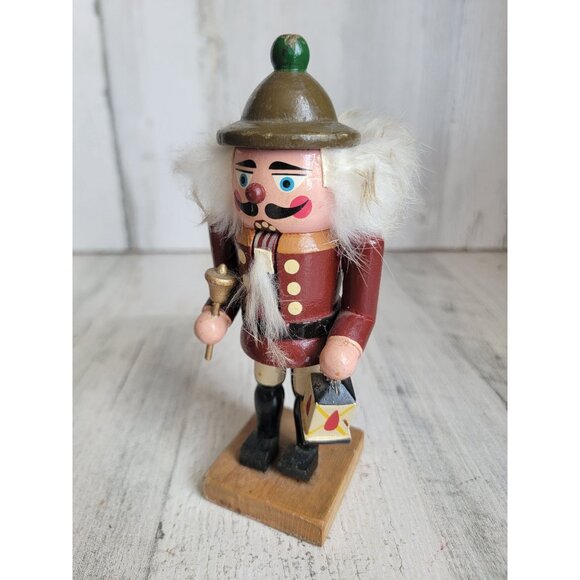 Vintage Enesco AS IS Nutcracker bell lantern figure xmas - Picture 2 of 9